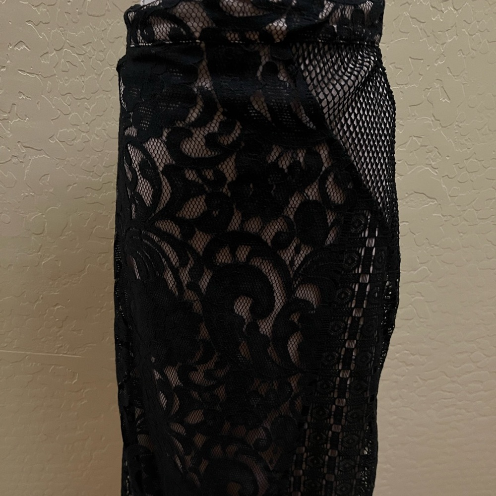 Mossimo pencil skirt, brand new with tags, never worn.